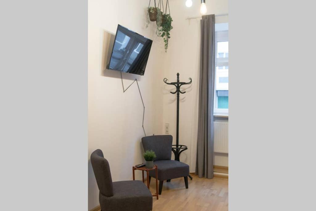Cosy And Spacious Apartment In The Heart Of อินส์บรุค ภายนอก รูปภาพ