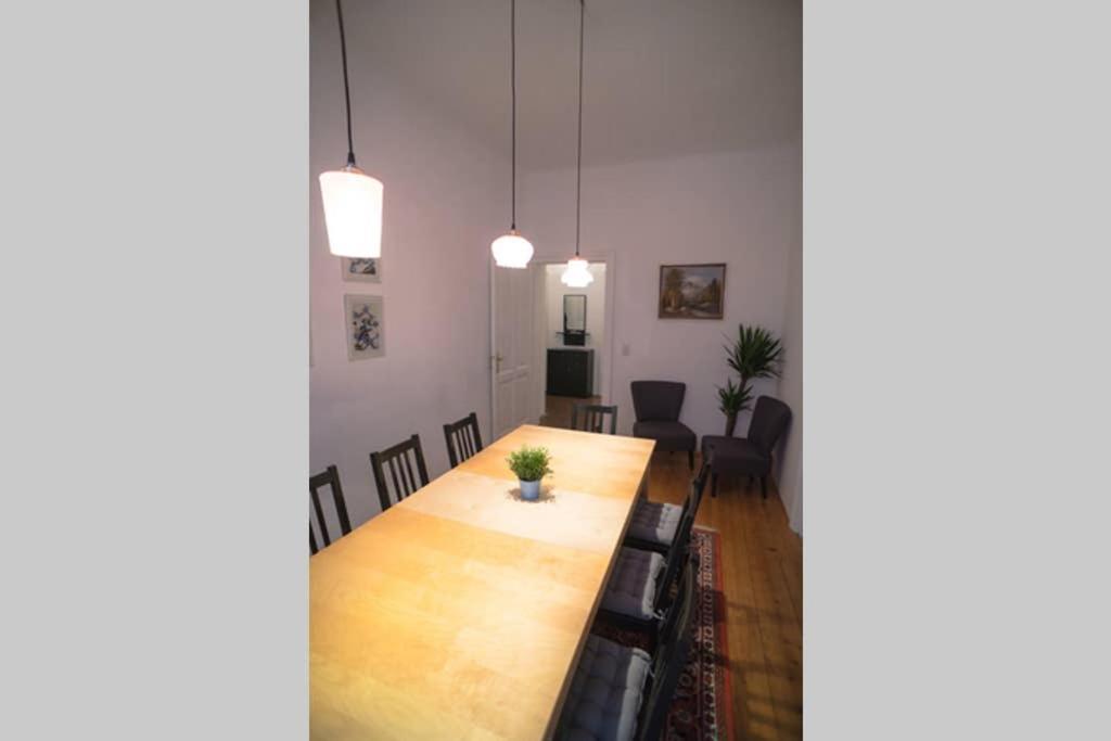 Cosy And Spacious Apartment In The Heart Of อินส์บรุค ภายนอก รูปภาพ